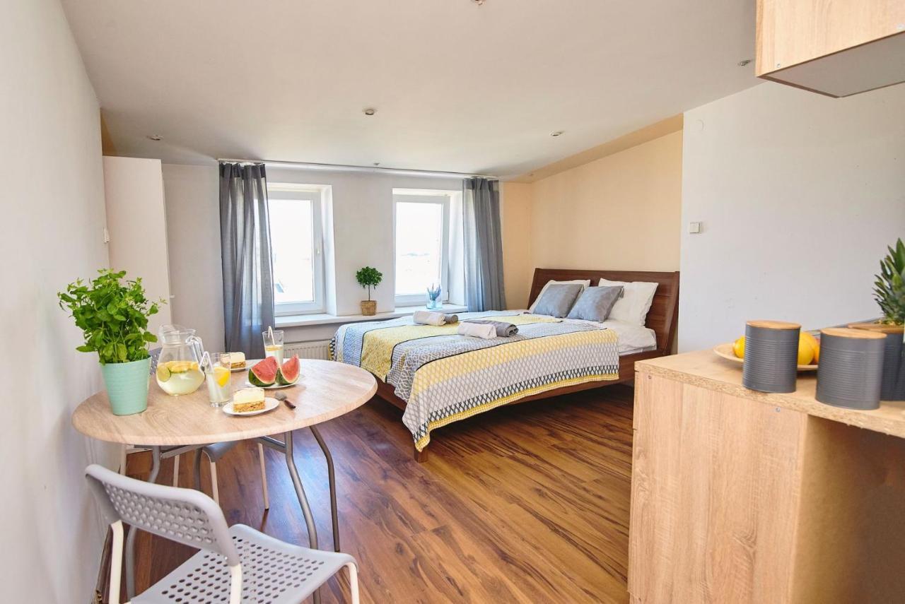 Regem Warynskiego Apartment
